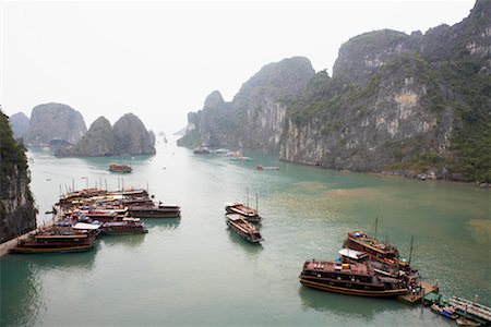 simsearch:625-01753066,k - Ha Long Bay, Quang Ninh, Vietnam Photographie de stock - Rights-Managed, Code: 700-02071182