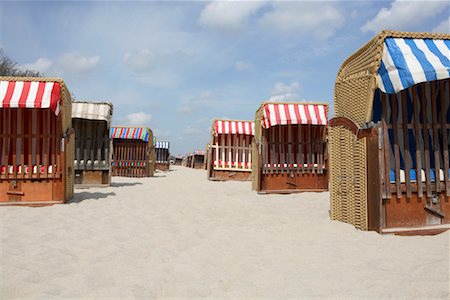european beach huts - Beach Huts, Timmendorfer Strand, Schleswig-Holstein, Germany Stock Photo - Rights-Managed, Code: 700-02071226