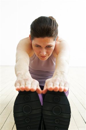 exercise sit up - Woman Touching Toes Stock Photo - Rights-Managed, Code: 700-02071495