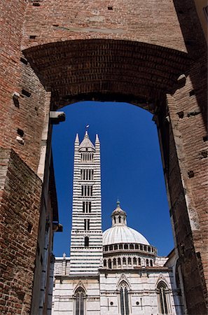 simsearch:700-02828635,k - Siena Cathedral, Siena, Tuscany, Italy Stock Photo - Rights-Managed, Code: 700-02080072