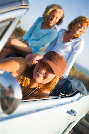 Femmes en décapotable, Newport Beach, Orange County, Californie, Californie du Sud Photographie de stock - Rights-Managed, Code: 700-02081948