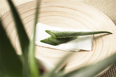 skincare leaf - Aloe Vera Stock Photo - Rights-Managed, Code: 700-02121406