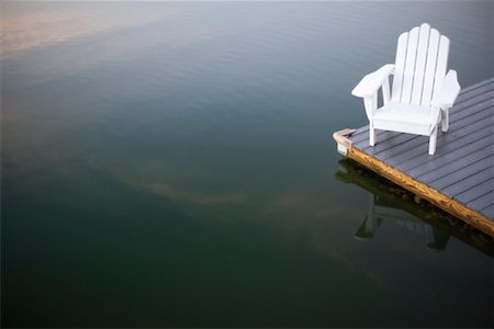 stinson beach - Adirondack Chair on Dock, Stinson Beach, California, USA Fotografie stock - Rights-Managed, Codice: 700-02121676