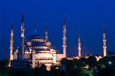 simsearch:841-02704520,k - The Blue Mosque at Night, Istanbul, Turkey Foto de stock - Con derechos protegidos, Código: 700-02156595