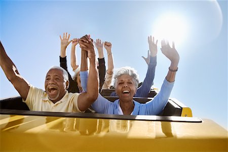 santa mónica - People on Roller Coaster, Santa Monica, California, USA Foto de stock - Con derechos protegidos, Código: 700-02156934