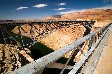 Navajo Bridge over Colorado River Arizona, USA Foto de stock - Con derechos protegidos, Código: 700-02175748