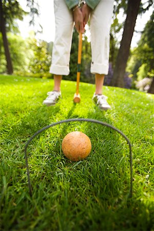 Woman Playing Croquet Foto de stock - Con derechos protegidos, Código: 700-02200343