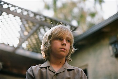 simsearch:700-02232030,k - Portrait of Boy, Newport Beach, California, USA Foto de stock - Direito Controlado, Número: 700-02232039