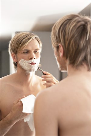 shaving (hygiene) - Man Shaving Face Stock Photo - Rights-Managed, Code: 700-02244630