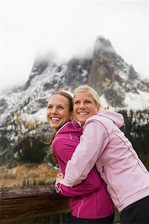 simsearch:700-01954107,k - Women at the Washington Pass Overlook, Liberty Bell Mountain in the Background, Near Mazama, North Cascades, Washington, USA Stock Photo - Rights-Managed, Code: 700-02245571