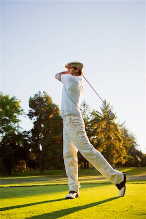 Golfspieler fahren Ball, Salem, Oregon, USA Stockbilder - Lizenzpflichtiges, Bildnummer: 700-02257762