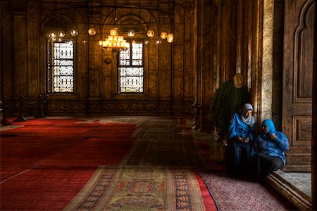 Muslim Women in Mosque of Mohammed Ali, Cairo, Egypt Foto de stock - Con derechos protegidos, Código: 700-02265644