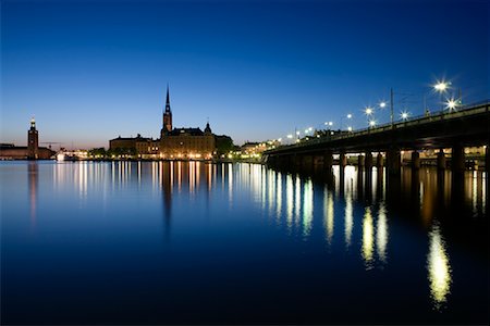 Centralbron Bridge, Riddarholmen, and Stadsholmen Island at Night, Gamla Stan, Stockholm, Sweden Foto de stock - Con derechos protegidos, Código: 700-02289475