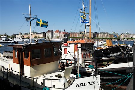 ferry dock - Boats Docked in Harbour, Scandinavian Peninsula, Stockholm, Sweden Stock Photo - Rights-Managed, Code: 700-02289492