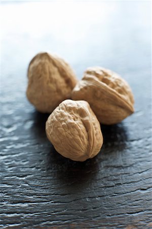 simsearch:700-00342839,k - Still Life of Walnuts Fotografie stock - Rights-Managed, Codice: 700-02347842