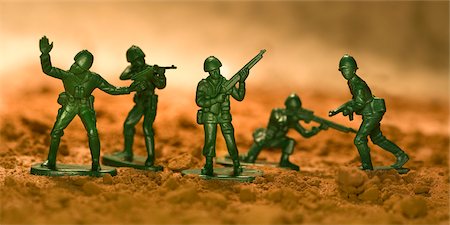 soldier with gun - Toy Soldiers Stock Photo - Rights-Managed, Code: 700-02377107