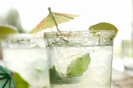 Nature morte de boissons alcoolisées Photographie de stock - Rights-Managed, Code: 700-02377464