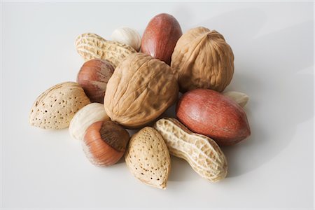 simsearch:700-00342839,k - Assorted Nuts Fotografie stock - Rights-Managed, Codice: 700-02377479