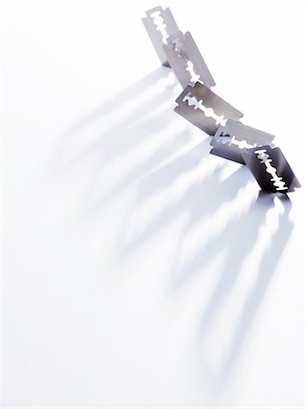 sharp - Row of Razor Blades Stock Photo - Rights-Managed, Code: 700-02377510