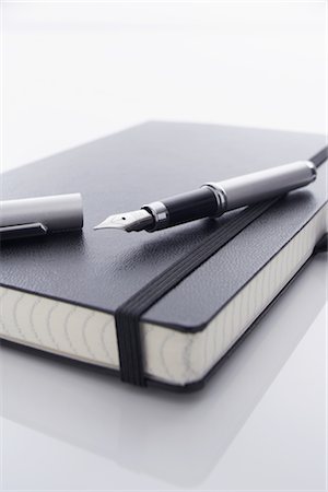 simsearch:700-02371524,k - Fountain Pen and Notebook Stock Photo - Rights-Managed, Code: 700-02371456