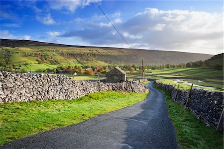 photos of country villages england - Road, Arncliffe, Parc National Yorkshire Dales, Yorkshire, Angleterre Photographie de stock - Rights-Managed, Code: 700-02428474