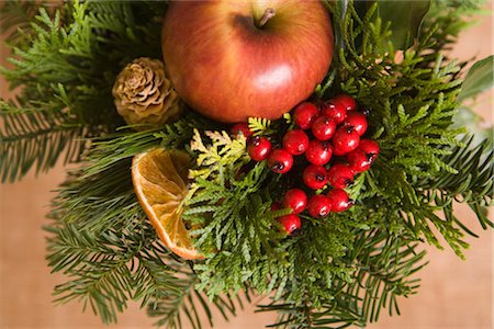 pine cone closeup - Christmas Evergreen Arrangement Stock Photo - Rights-Managed, Code: 700-02461238