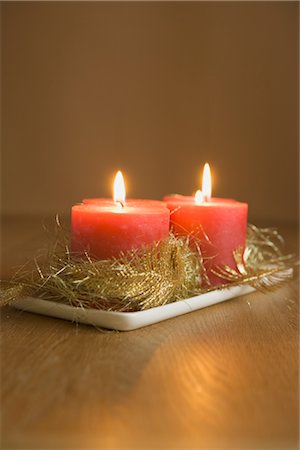 Lit Candles Foto de stock - Con derechos protegidos, Código: 700-02461239