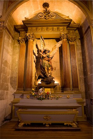 statue angel building - Altar in Cathedral, Santiago, Chile Stock Photo - Rights-Managed, Code: 700-02594230