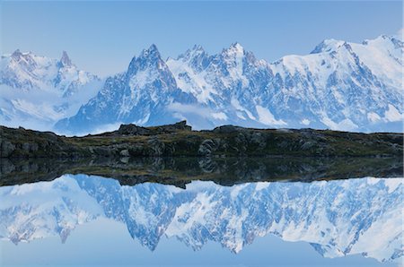 simsearch:600-00795977,k - Aiguilles de Chamonix and Lacs de Cheserys, Chamonix, France Stock Photo - Rights-Managed, Code: 700-02593936