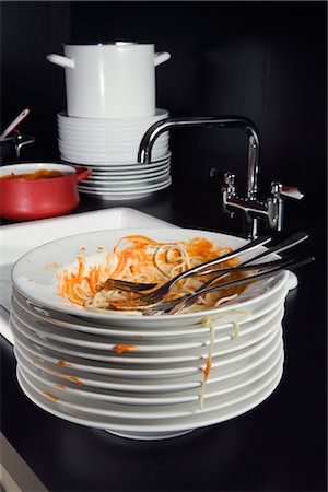 dish washing - Dirty Plates Stock Photo - Rights-Managed, Code: 700-02637500