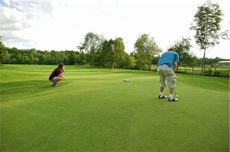 Hommes de golf ensemble, Burlington, Ontario, Canada Photographie de stock - Rights-Managed, Code: 700-02637620