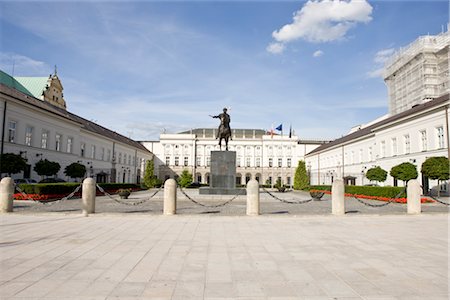 Palais présidentiel, Krakowskie Przedmiescie, Varsovie, Pologne Photographie de stock - Rights-Managed, Code: 700-02633773