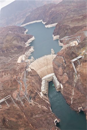 Vue aérienne du Hoover Dam, Boulder City, Lake Mead National Recreation zone, Nevada, USA Photographie de stock - Rights-Managed, Code: 700-02633800