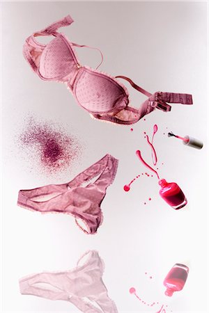 spill - Lingerie and Cosmetics Stock Photo - Rights-Managed, Code: 700-02659600