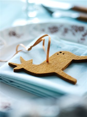 deer ornament - Deer-Shaped Place Card on Place Setting Stock Photo - Rights-Managed, Code: 700-02669162