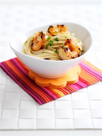 fornellino elettrico - Shrimp Pasta Fotografie stock - Rights-Managed, Codice: 700-02669188