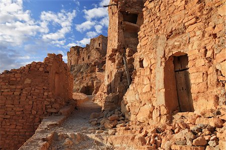 The Old Berber Village of Chenini, Matmata, Tozeur and Tataouine, Tunisia Foto de stock - Con derechos protegidos, Código: 700-02669651