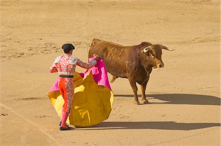 Stierkampf, Plaza de Toros de Las Ventas, Madrid, Spanien Stockbilder - Lizenzpflichtiges, Bildnummer: 700-02670041