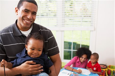 father with baby posing - Portrait of Family Stock Photo - Rights-Managed, Code: 700-02670108