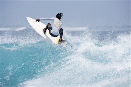 simsearch:700-05947676,k - Surfeur en venir Air poulets Surf Break, North Male Atoll, Maldives Photographie de stock - Rights-Managed, Code: 700-02670169