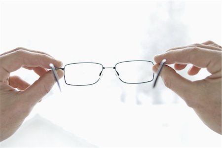 point of view hands - Eyeglasses Stock Photo - Rights-Managed, Code: 700-02670574