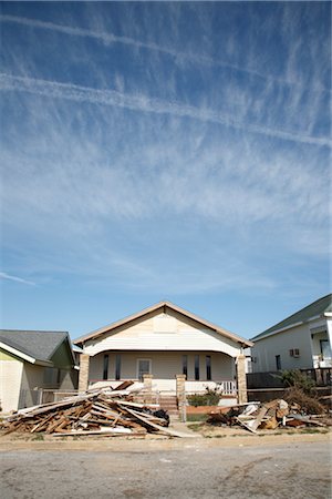 damaged houses - Aftermath of Hurricane Ike, Galveston, Texas, USA Stock Photo - Rights-Managed, Code: 700-02670990