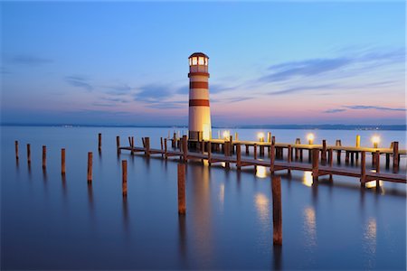 Lighthouse, Lake Neusiedl, Burgenland, Austria Foto de stock - Con derechos protegidos, Código: 700-02671172