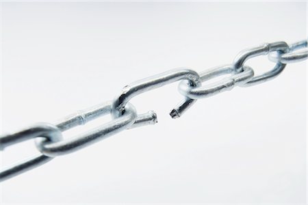 straining (overexertion) - Broken Chain Stock Photo - Rights-Managed, Code: 700-02671308