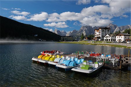 pédalo - Lake Misurina, Dolomites, South Tyrol, Italy Stock Photo - Rights-Managed, Code: 700-02686063