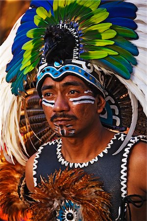 feathered headdress dancer - Conchero Dancer, San Miguel de Allende, Guanajuato, Mexico Stock Photo - Rights-Managed, Code: 700-02694265