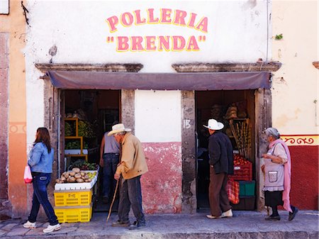 small town shopping - Magasin, San Miguel de Allende, Guanajuato, Mexique Photographie de stock - Rights-Managed, Code: 700-02694262