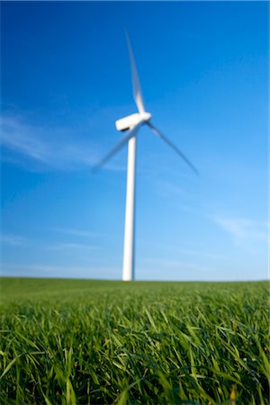 recurso natural - Wind Turbine, Bird's Landing, California, USA Foto de stock - Con derechos protegidos, Código: 700-02698331