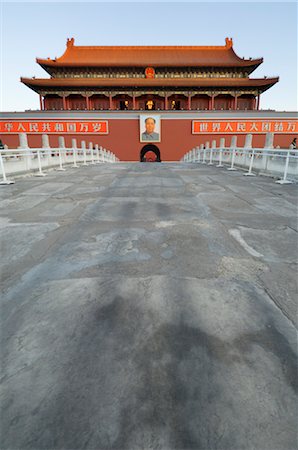 Tor des Himmlischen Friedens bei Sunrise, Hofburg, Platz des Himmlischen Friedens, Verbotene Stadt, Beijing, China Stockbilder - Lizenzpflichtiges, Bildnummer: 700-02698366