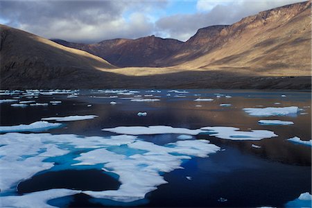 Grise Fiord, Nunavut, Canada Stock Photo - Rights-Managed, Code: 700-02700402